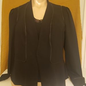 Black contemporary blazer by City Chic